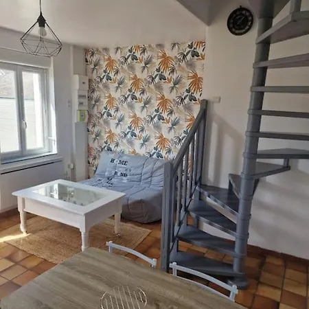 Maison De